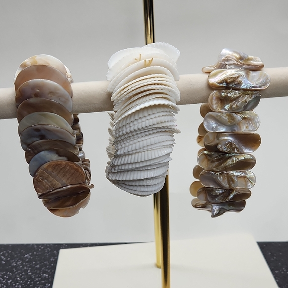 Shell Bracelet Set - Picture 1 of 7
